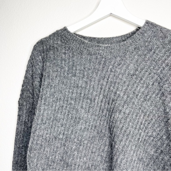 VINCE Side Slit Crew Neck Wool Blend Sweater Pullover Oversized Small Grey - Picture 8 of 14
